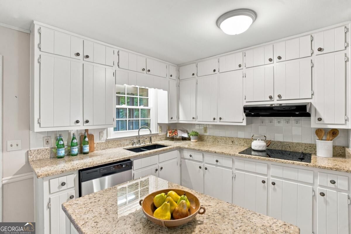 4086 Howell Ferry Road Property Photo 17