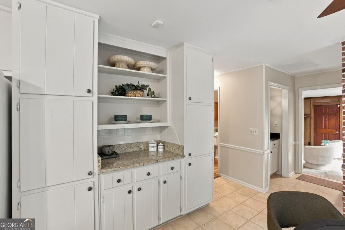 4086 Howell Ferry Road Property Photo 20