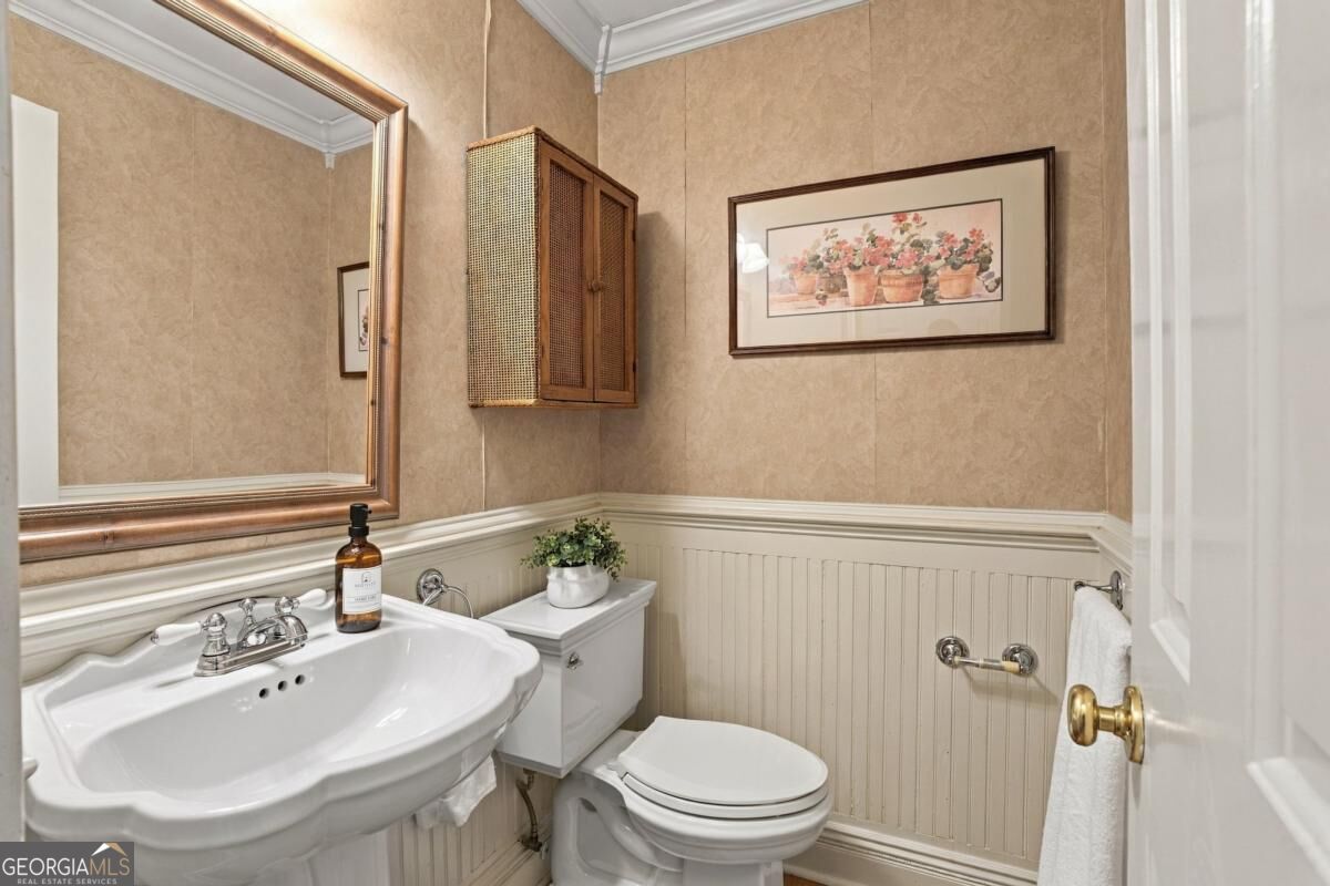 4086 Howell Ferry Road Property Photo 32