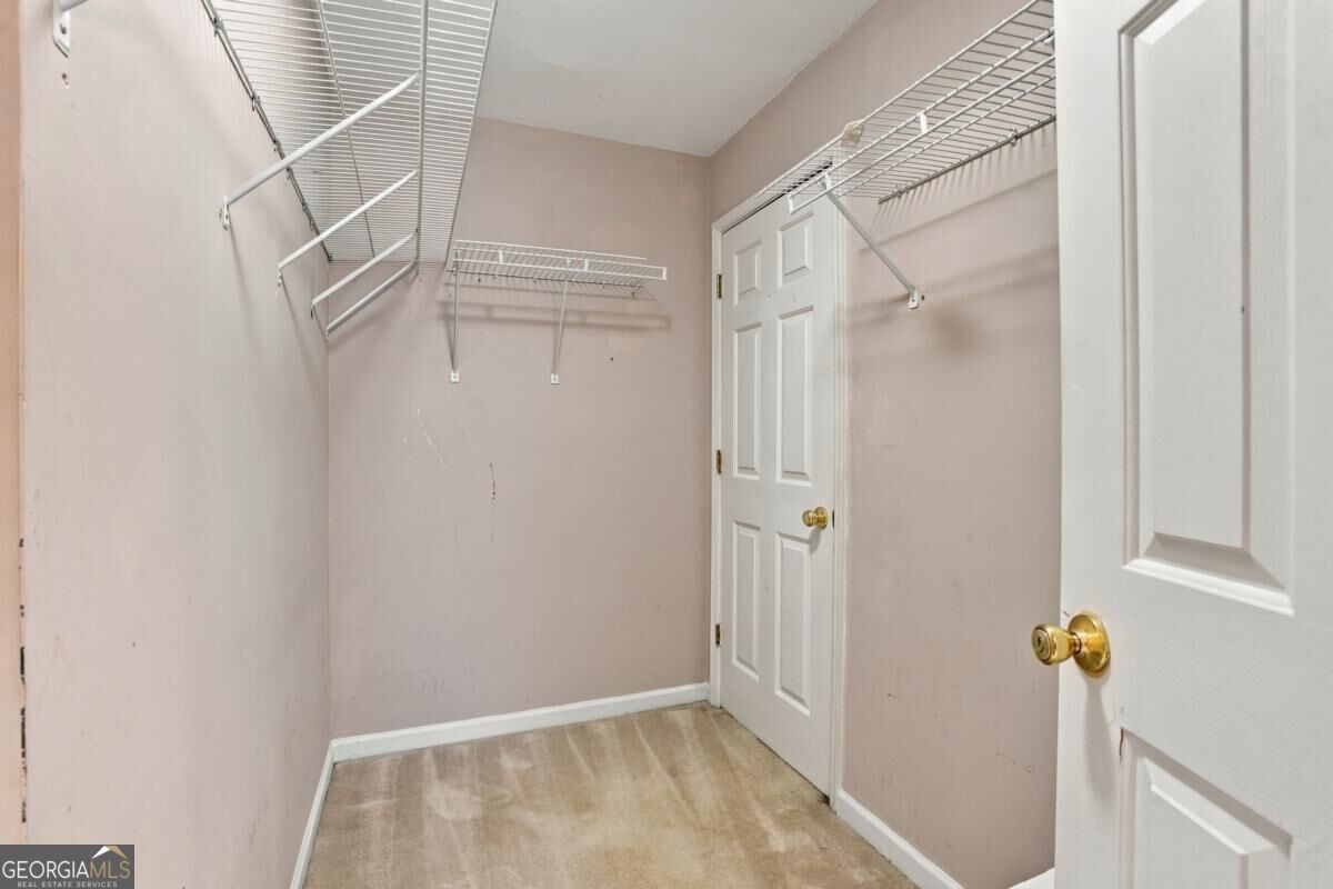 4086 Howell Ferry Road Property Photo 36