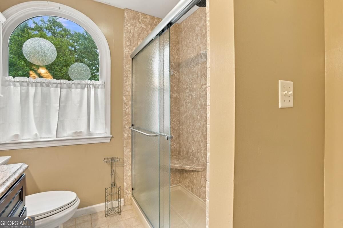 4086 Howell Ferry Road Property Photo 38
