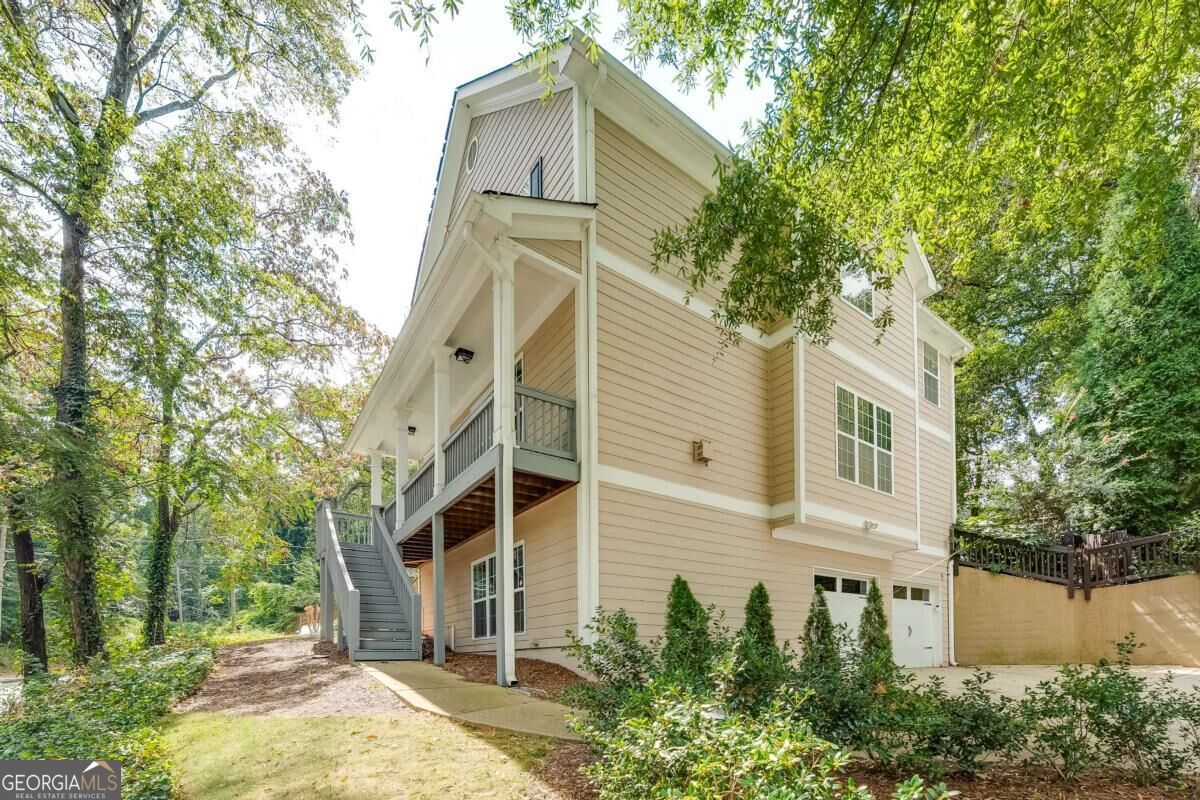 1888 Marietta Road Nw Property Photo 1