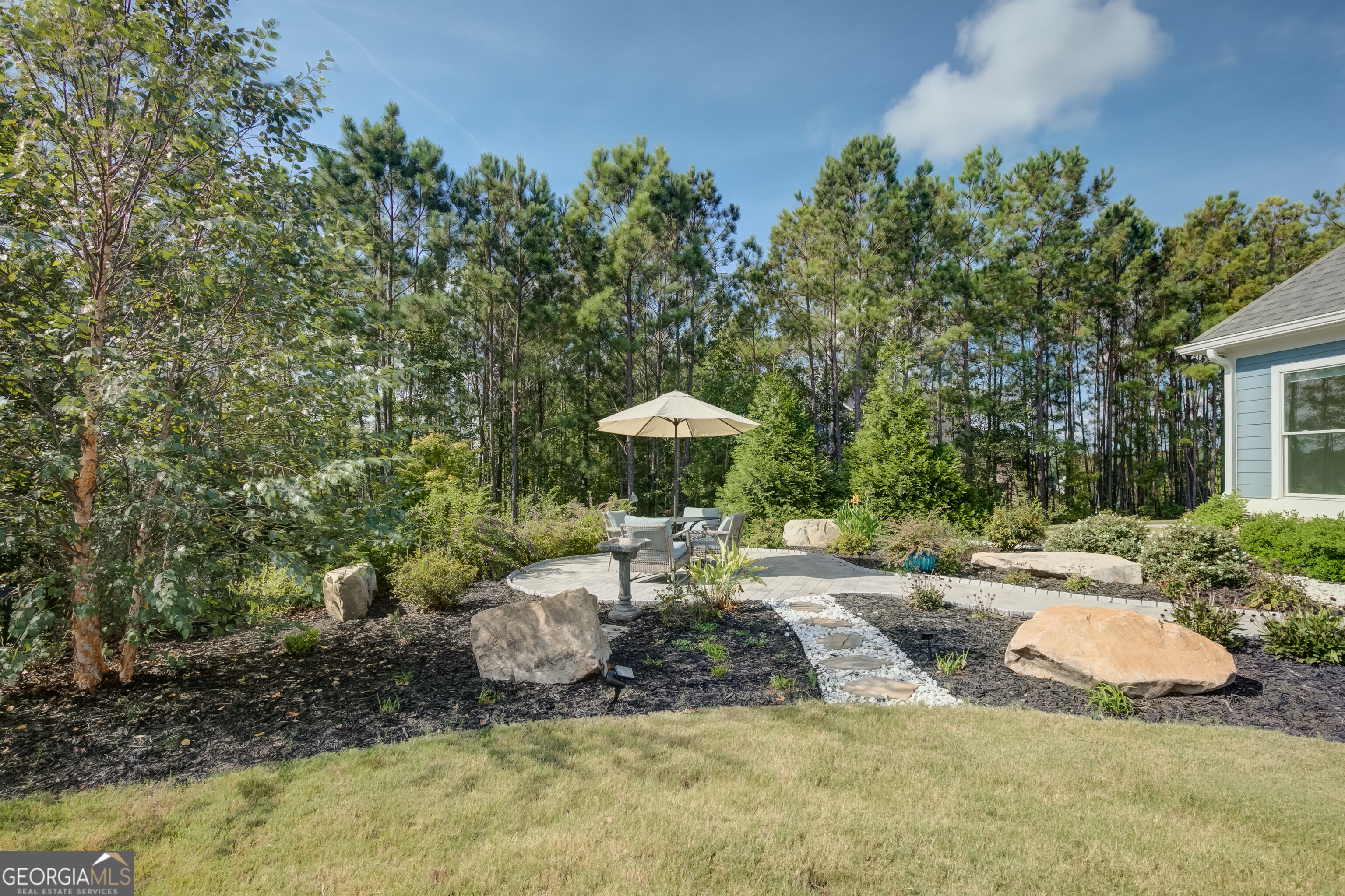 61 Forest Berry Court Property Photo 4