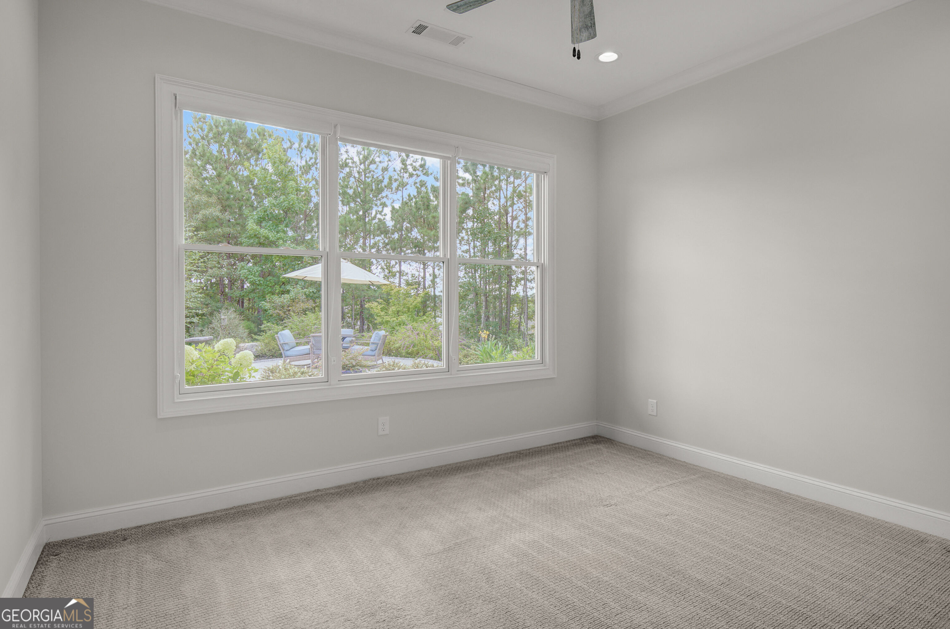 61 Forest Berry Court Property Photo 35