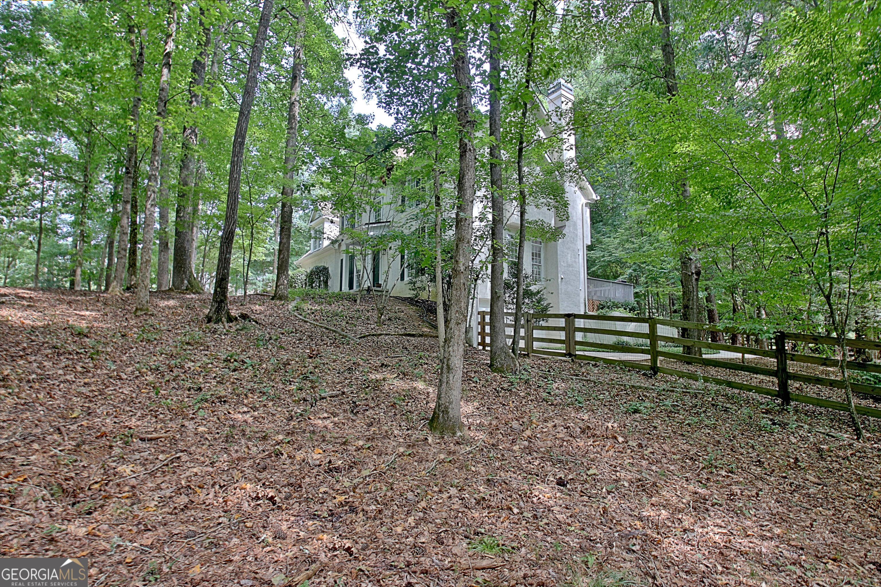 255 Inverness Shores Drive Property Photo 5