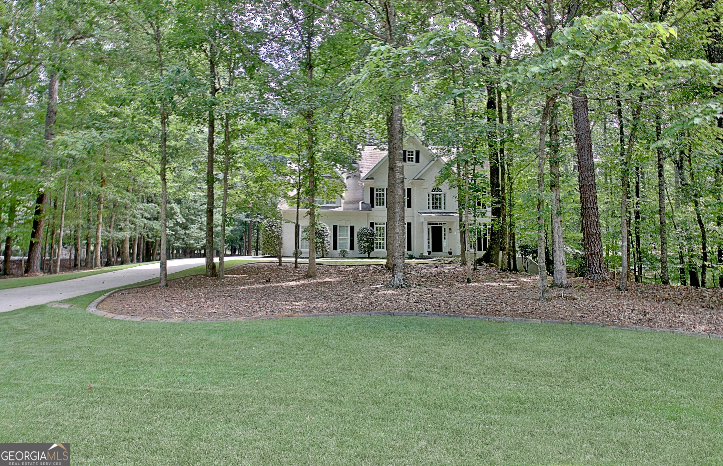 255 Inverness Shores Drive Property Photo 6