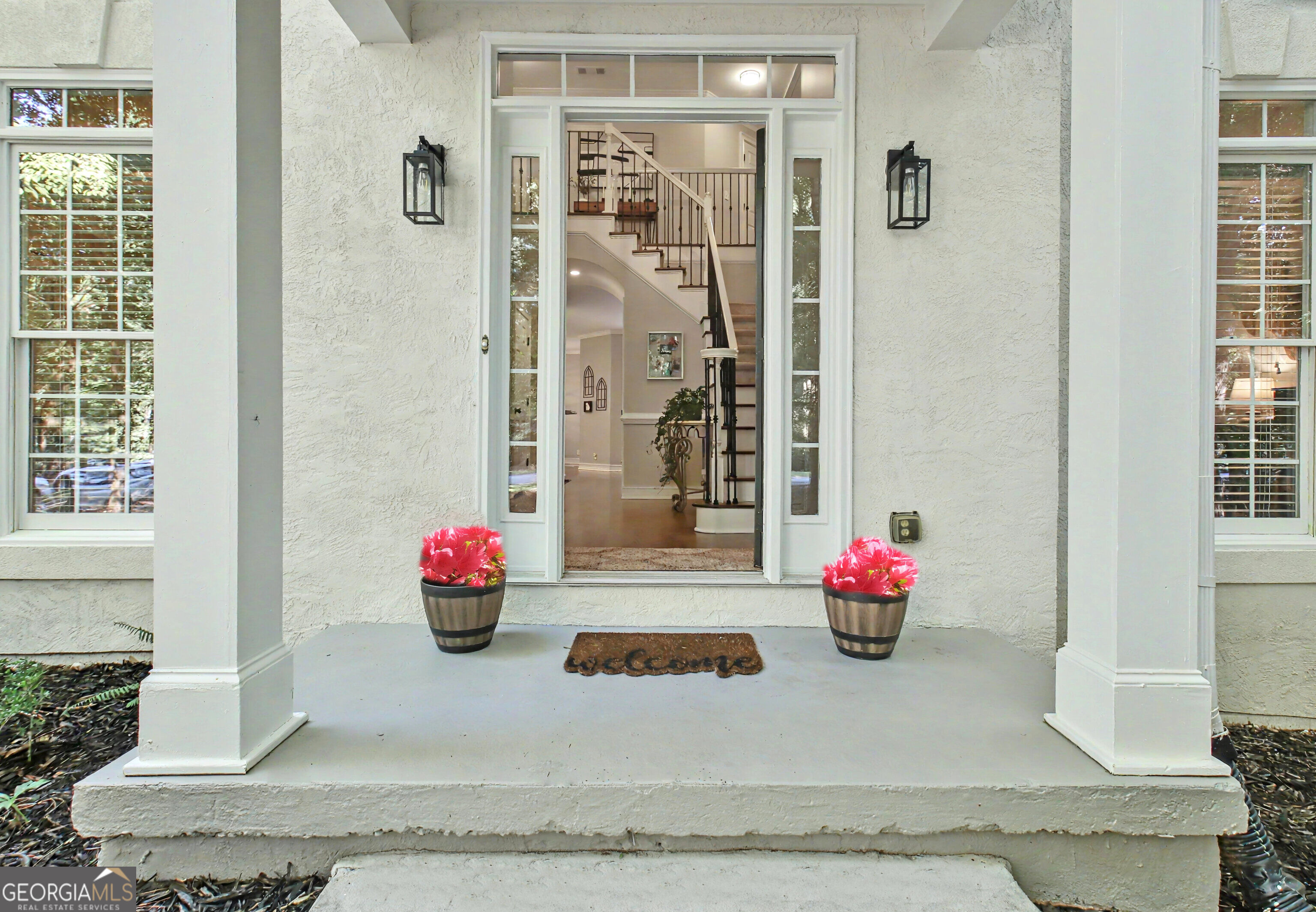 255 Inverness Shores Drive Property Photo 11