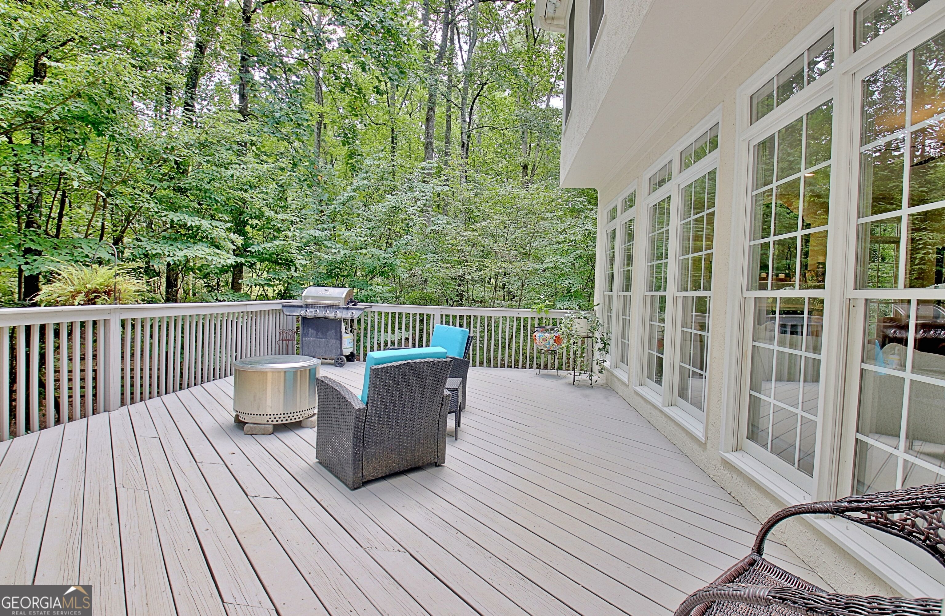 255 Inverness Shores Drive Property Photo 40