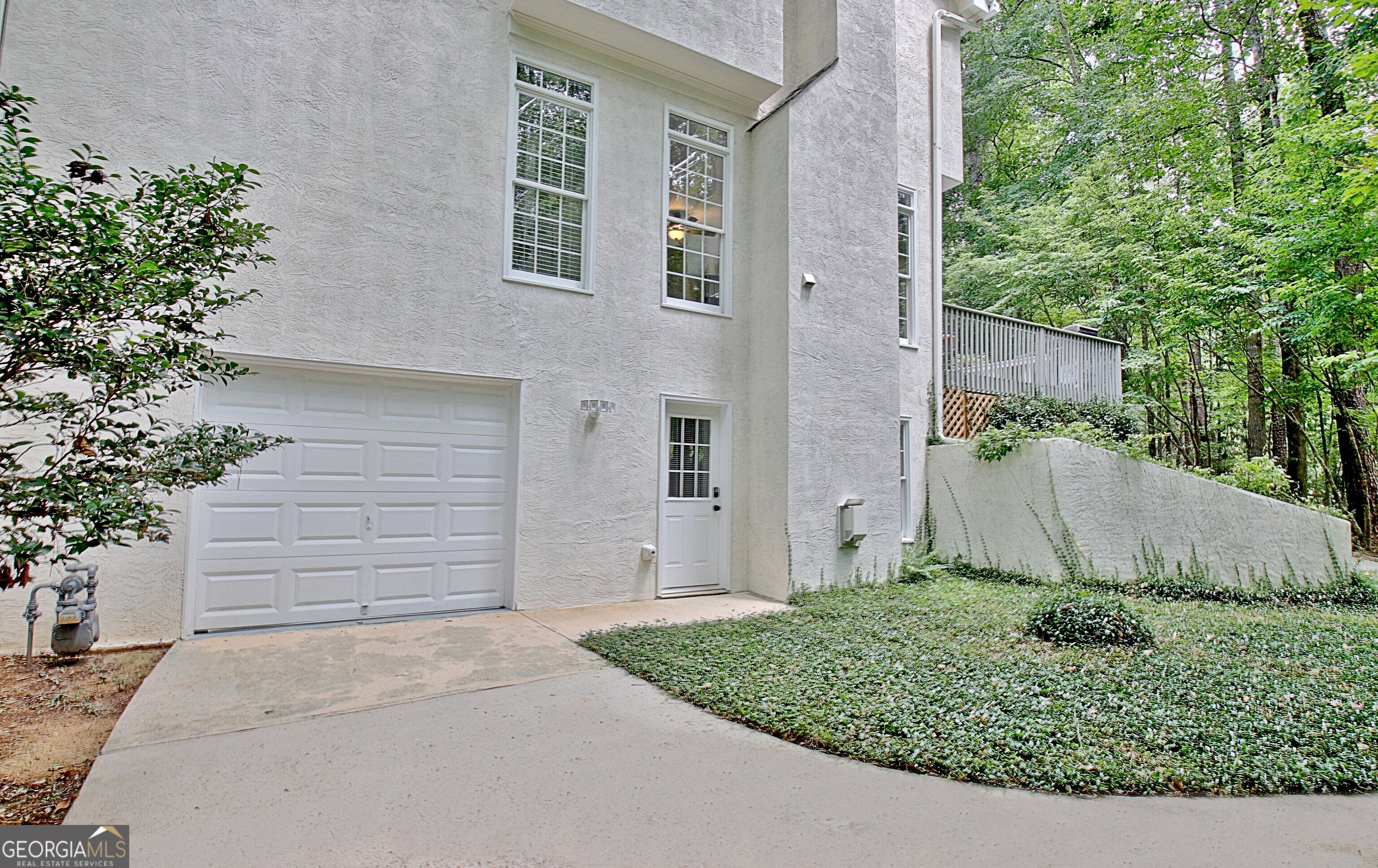 255 Inverness Shores Drive Property Photo 113