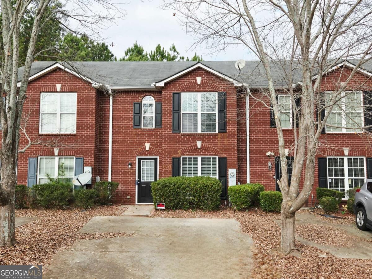 2430 Piering Drive Property Photo 1
