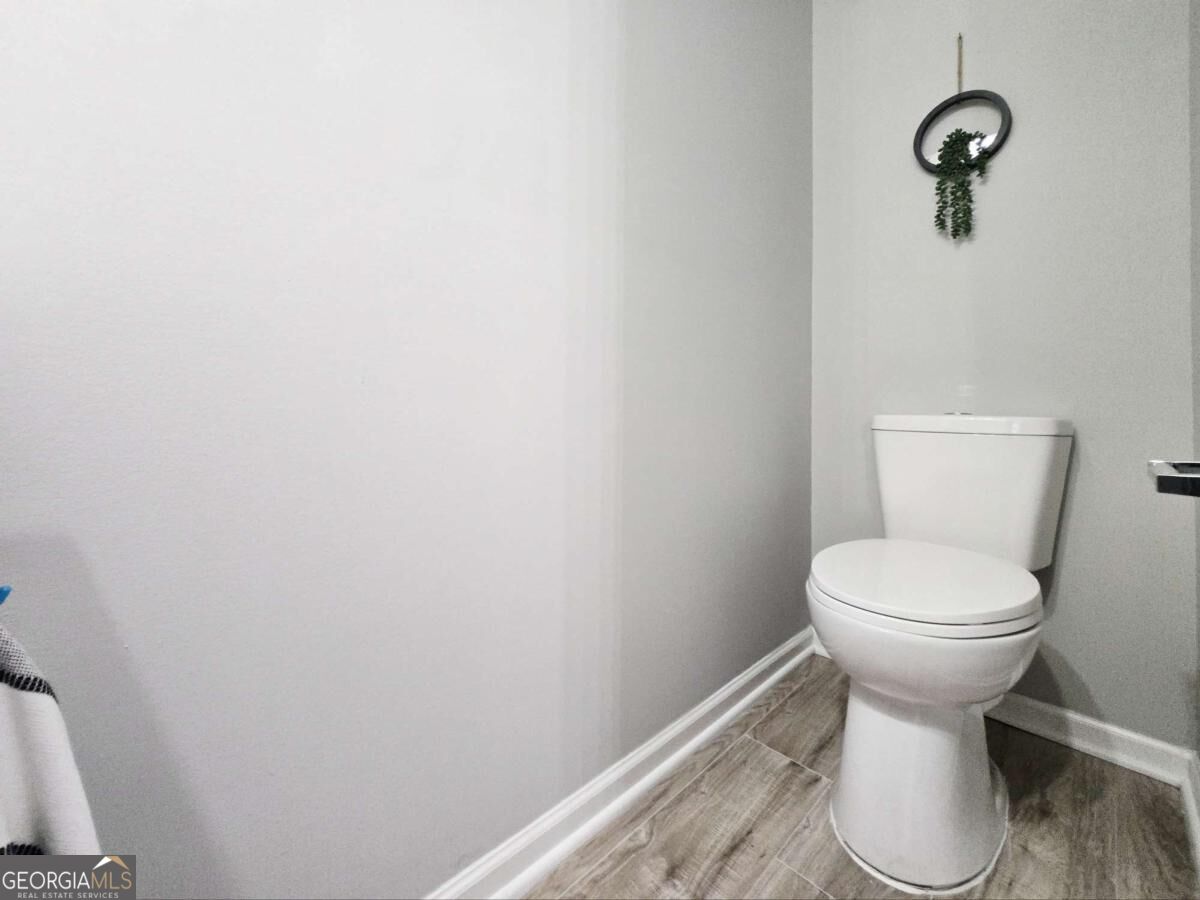 2430 Piering Drive Property Photo 17