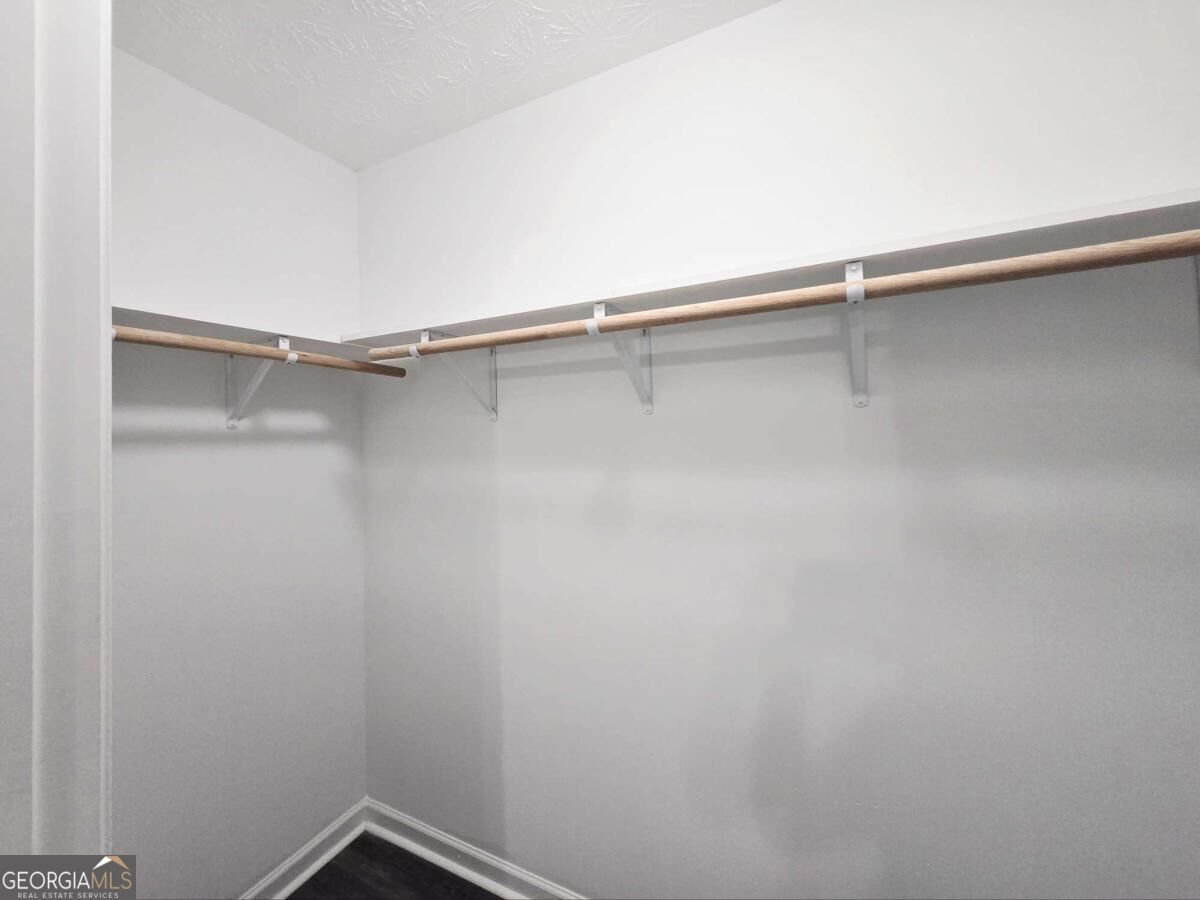 2430 Piering Drive Property Photo 29