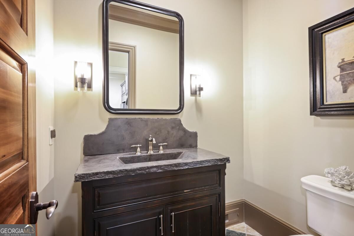 2915 Manor Bridge Drive Property Photo 26