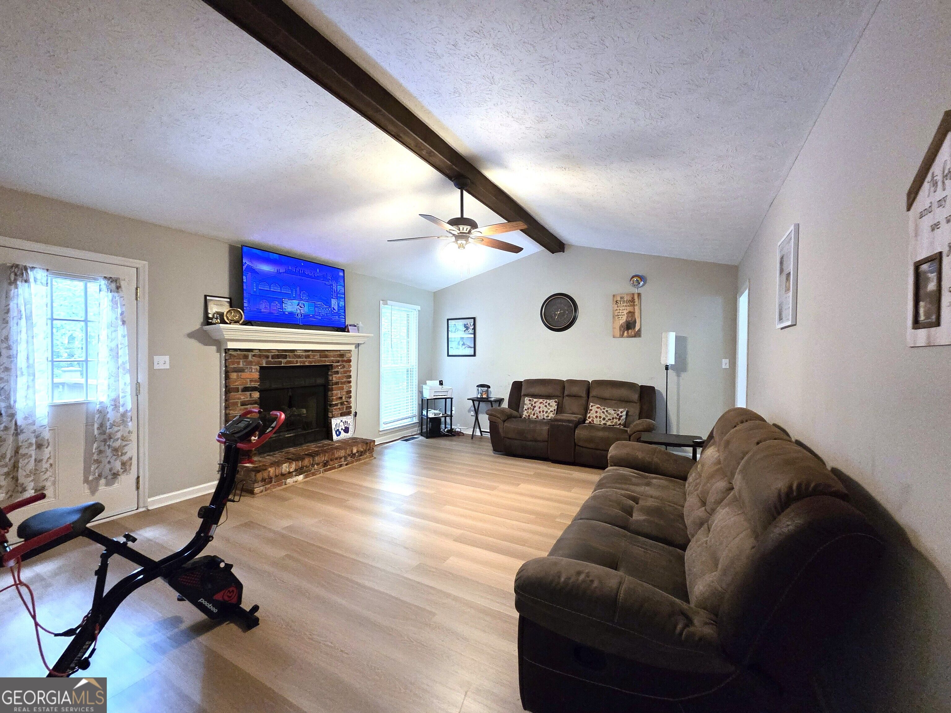 104 Cedar Creek Court Property Photo 4