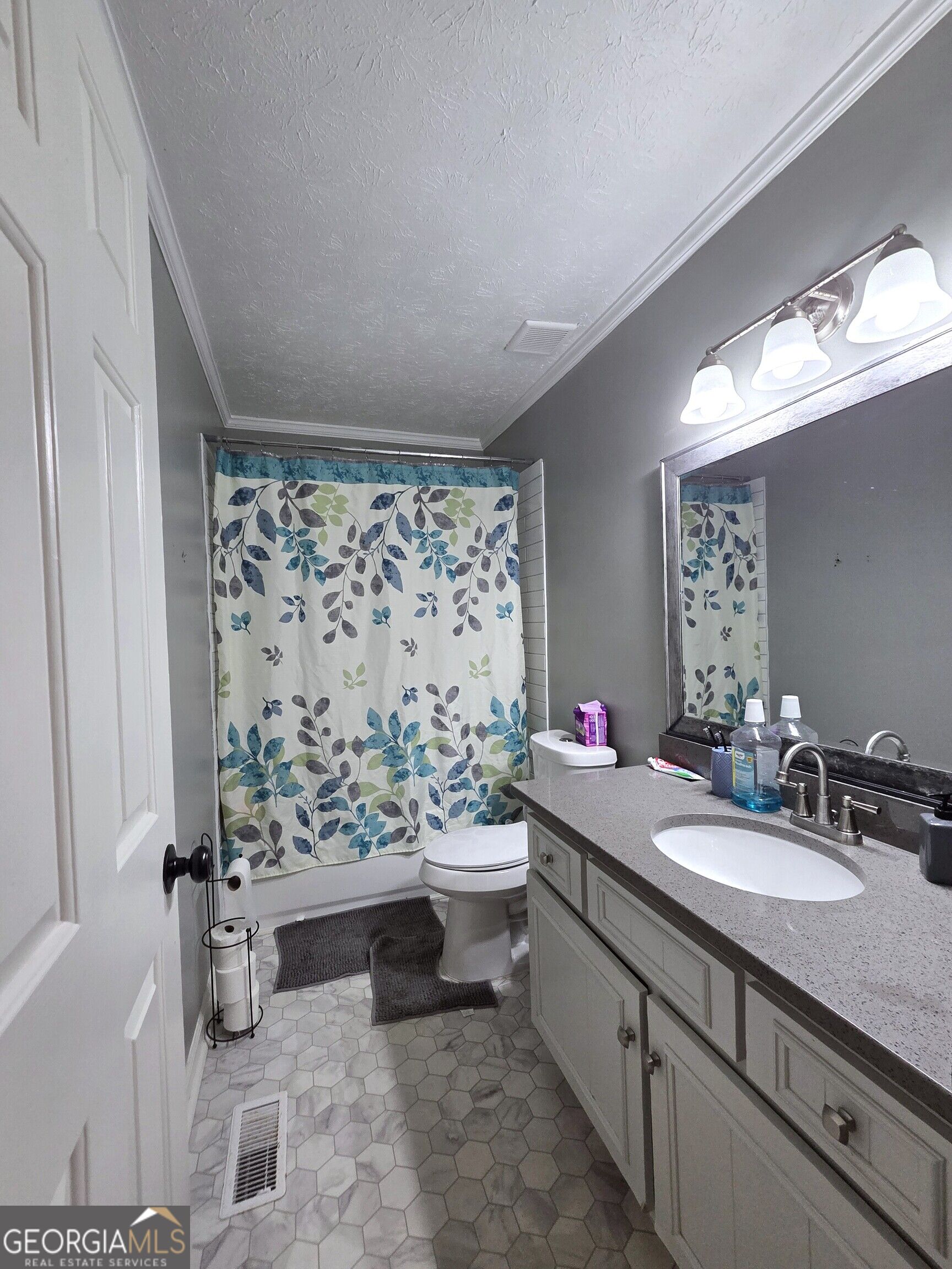 104 Cedar Creek Court Property Photo 12
