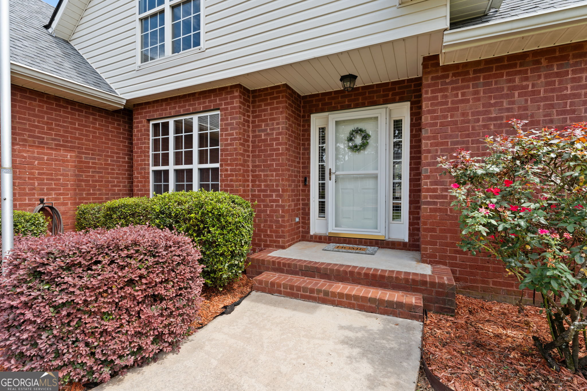 318 Christopher Luke Circle Property Photo 4