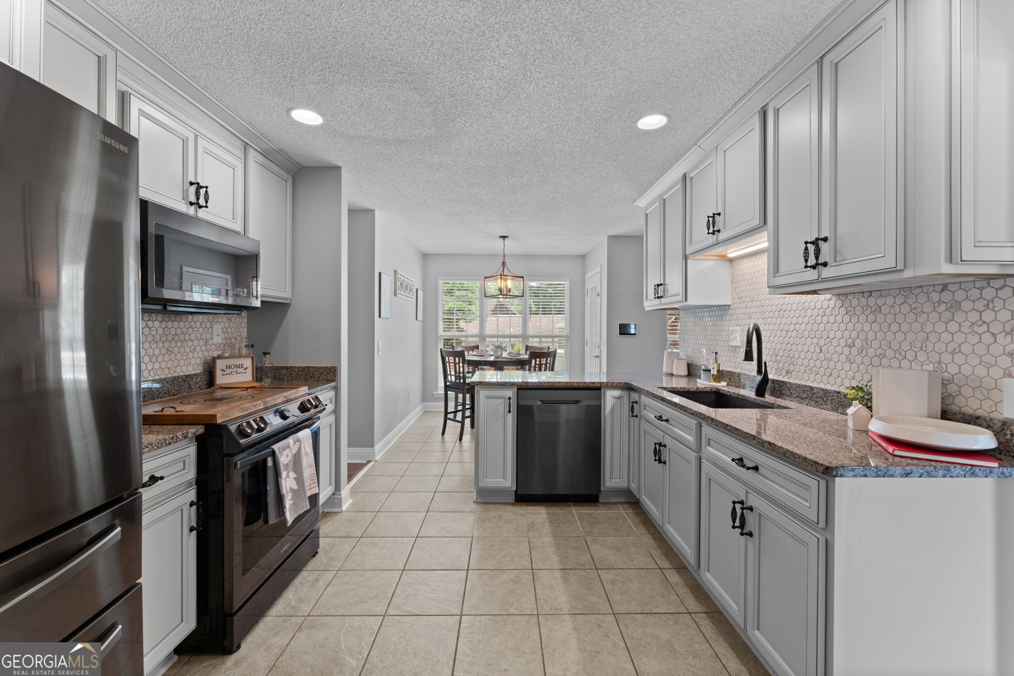 318 Christopher Luke Circle Property Photo 13