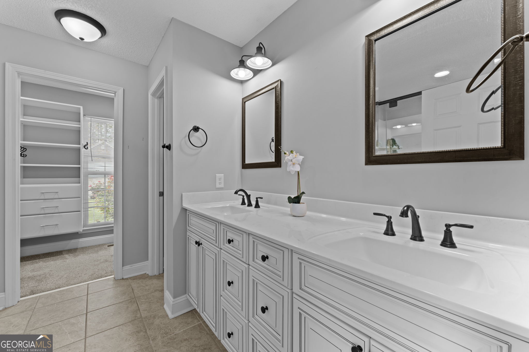 318 Christopher Luke Circle Property Photo 23