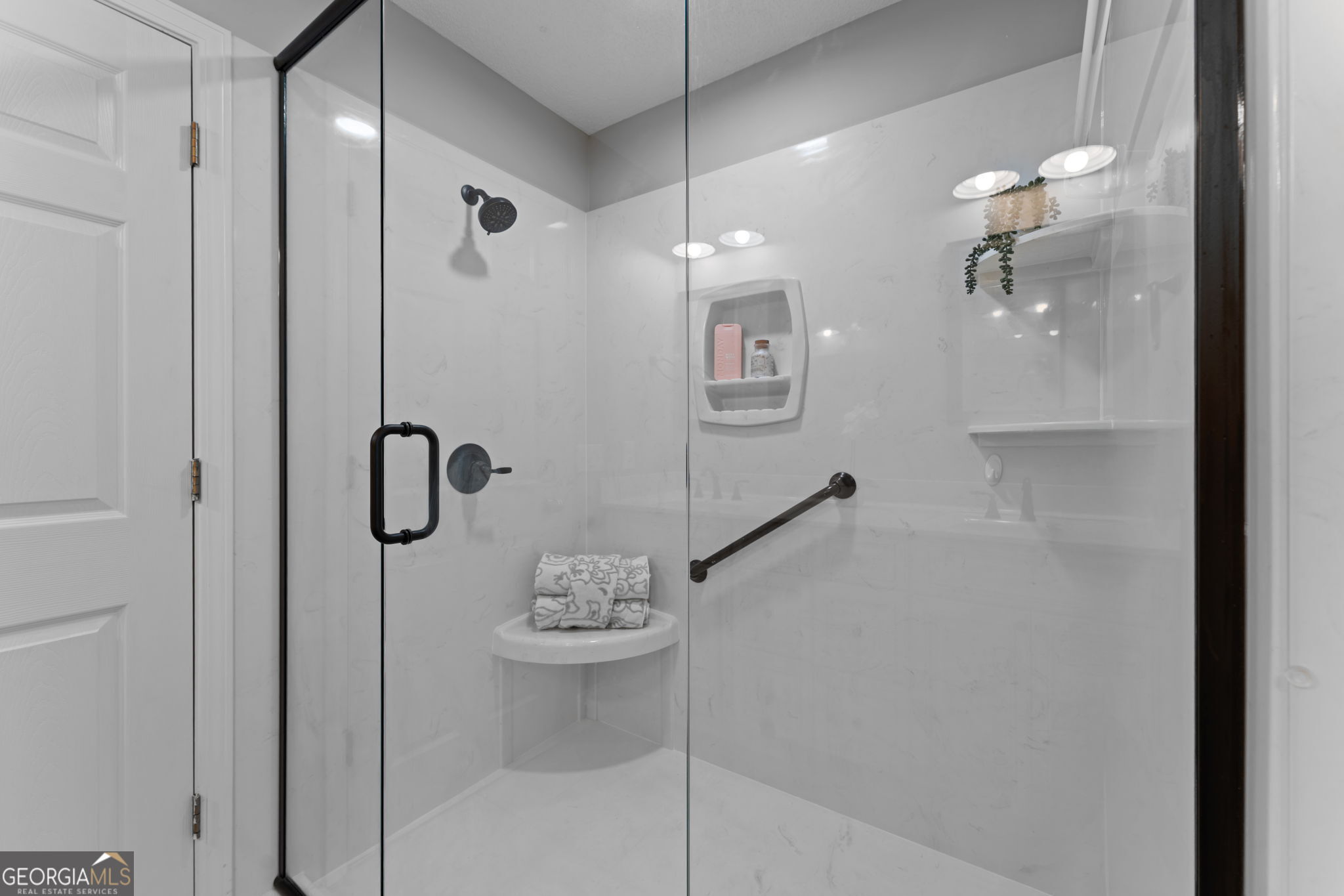 318 Christopher Luke Circle Property Photo 24
