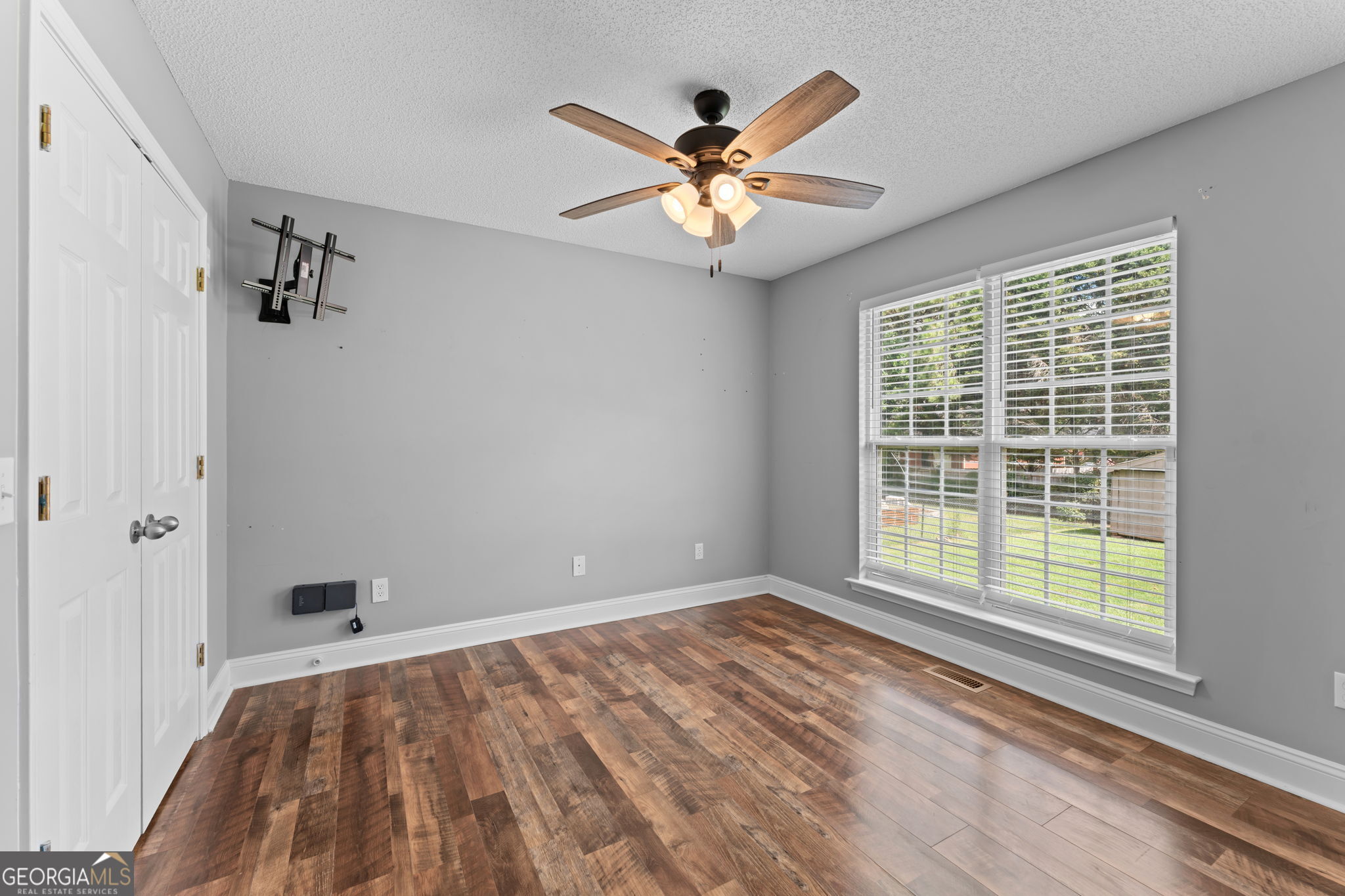 318 Christopher Luke Circle Property Photo 29