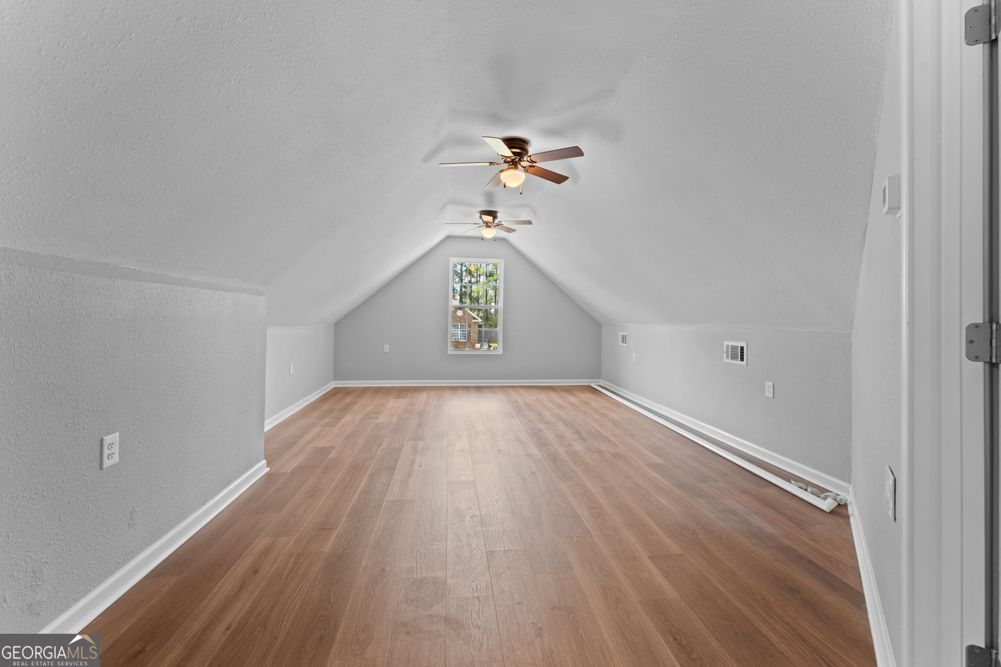 318 Christopher Luke Circle Property Photo 33