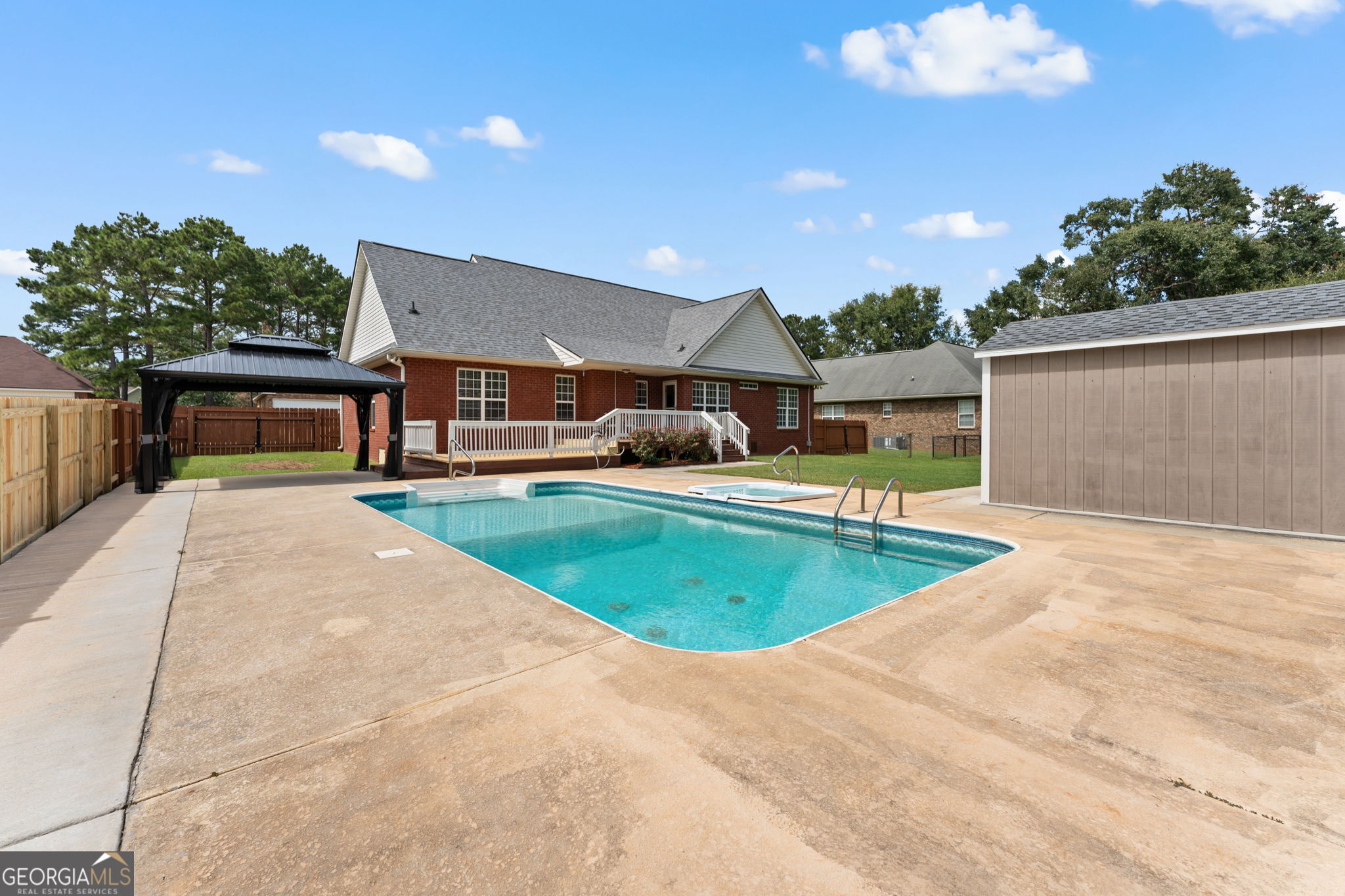 318 Christopher Luke Circle Property Photo 54