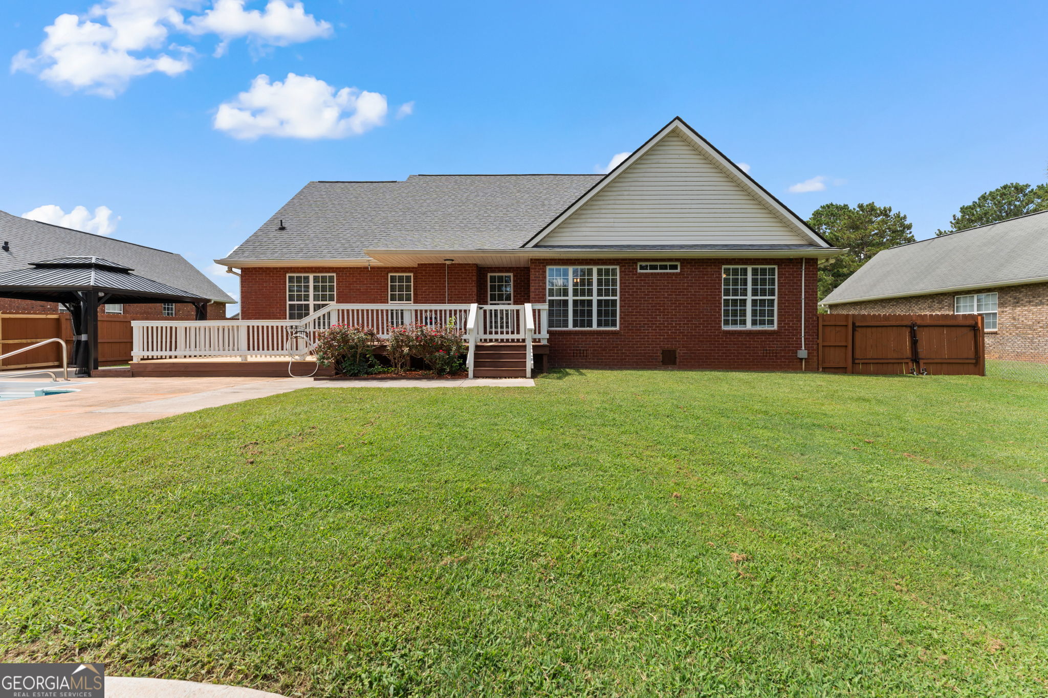 318 Christopher Luke Circle Property Photo 58