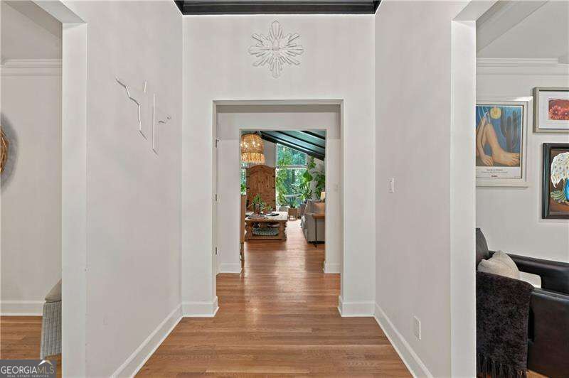 8180 Innsbruck Drive Property Photo 8
