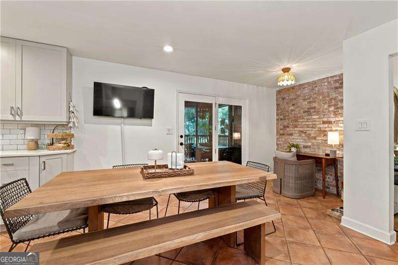 8180 Innsbruck Drive Property Photo 17