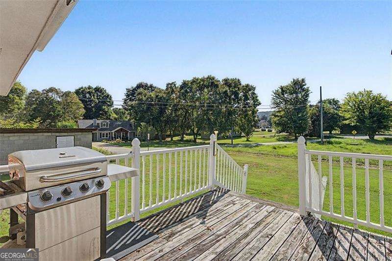 326 Old Cassville White Road Property Photo 16