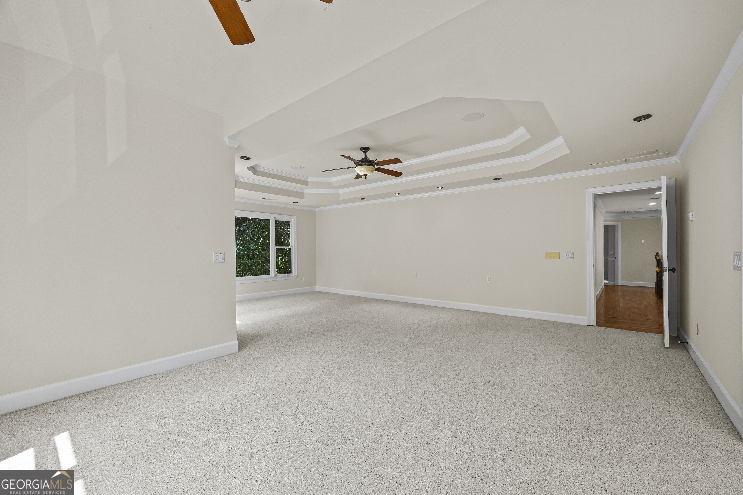 5545 Stoneleigh Drive Property Photo 36