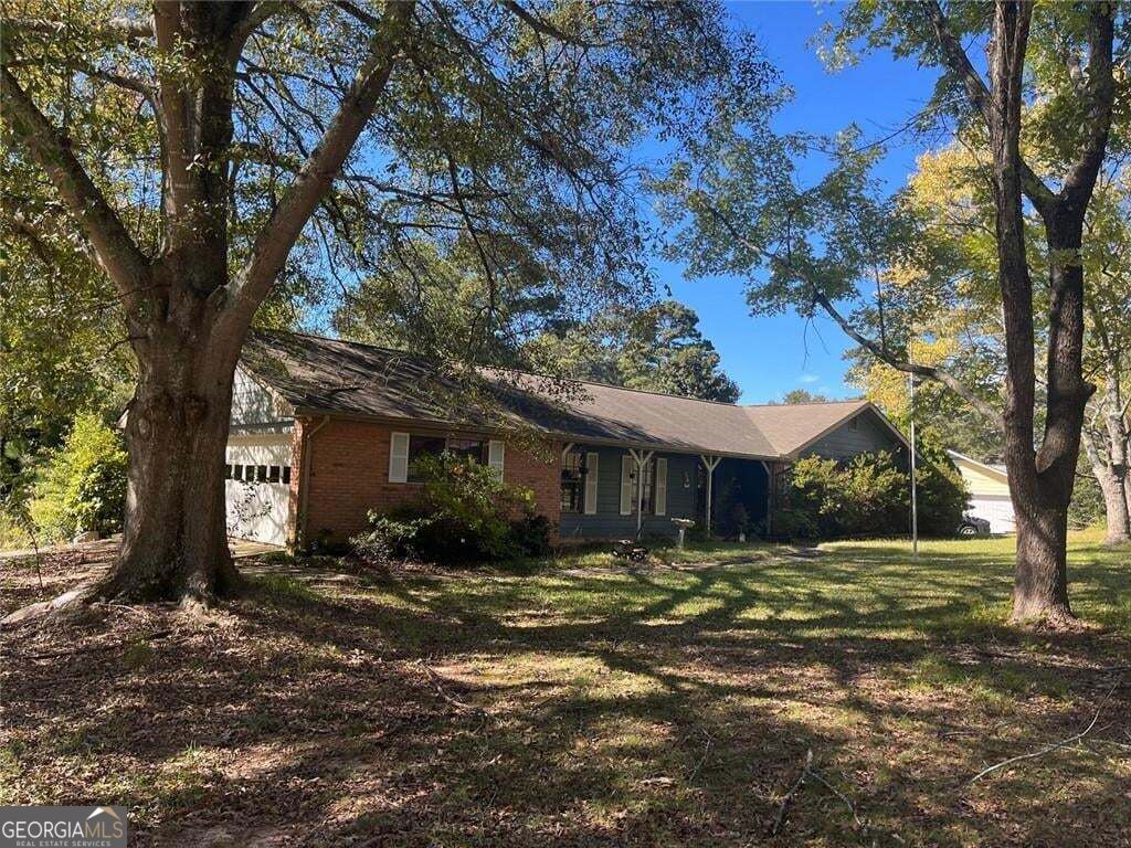 149 Hill Lane Property Photo 2