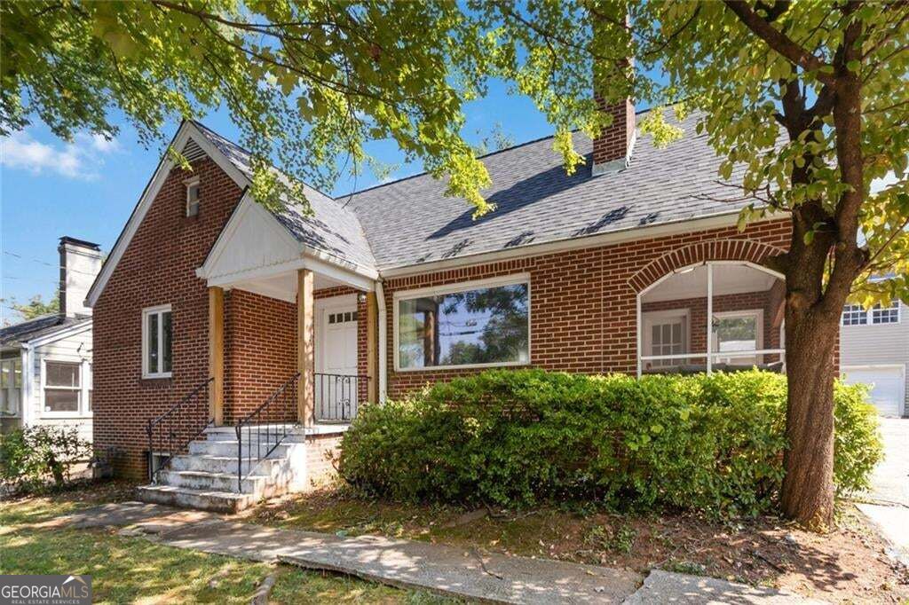 1185 Francis Street Nw Property Photo 4