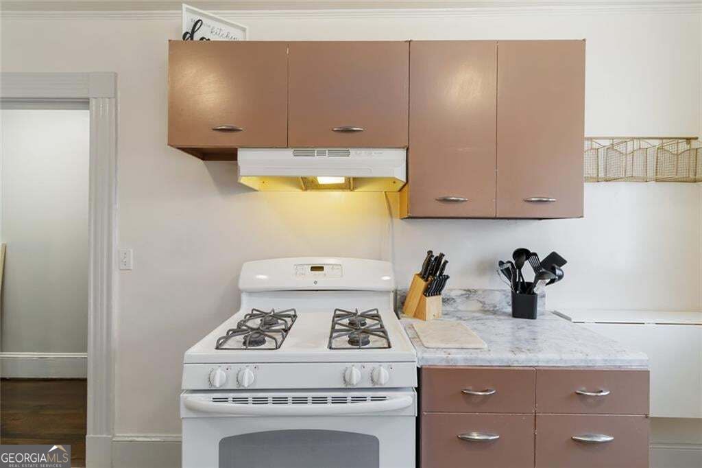 1185 Francis Street Nw Property Photo 15