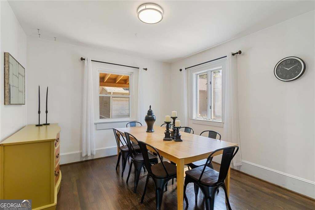 1185 Francis Street Nw Property Photo 16