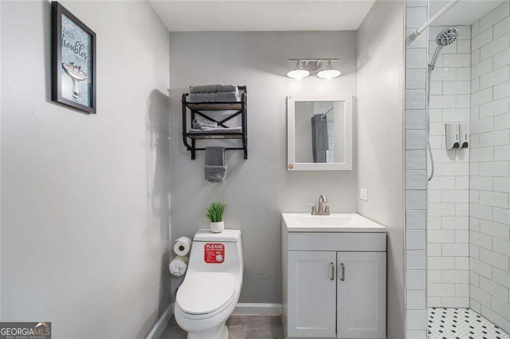 1185 Francis Street Nw Property Photo 22