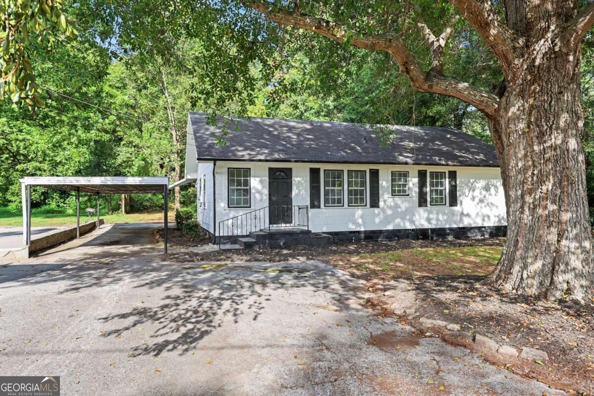 1059 Prather Bridge Road Property Photo 1