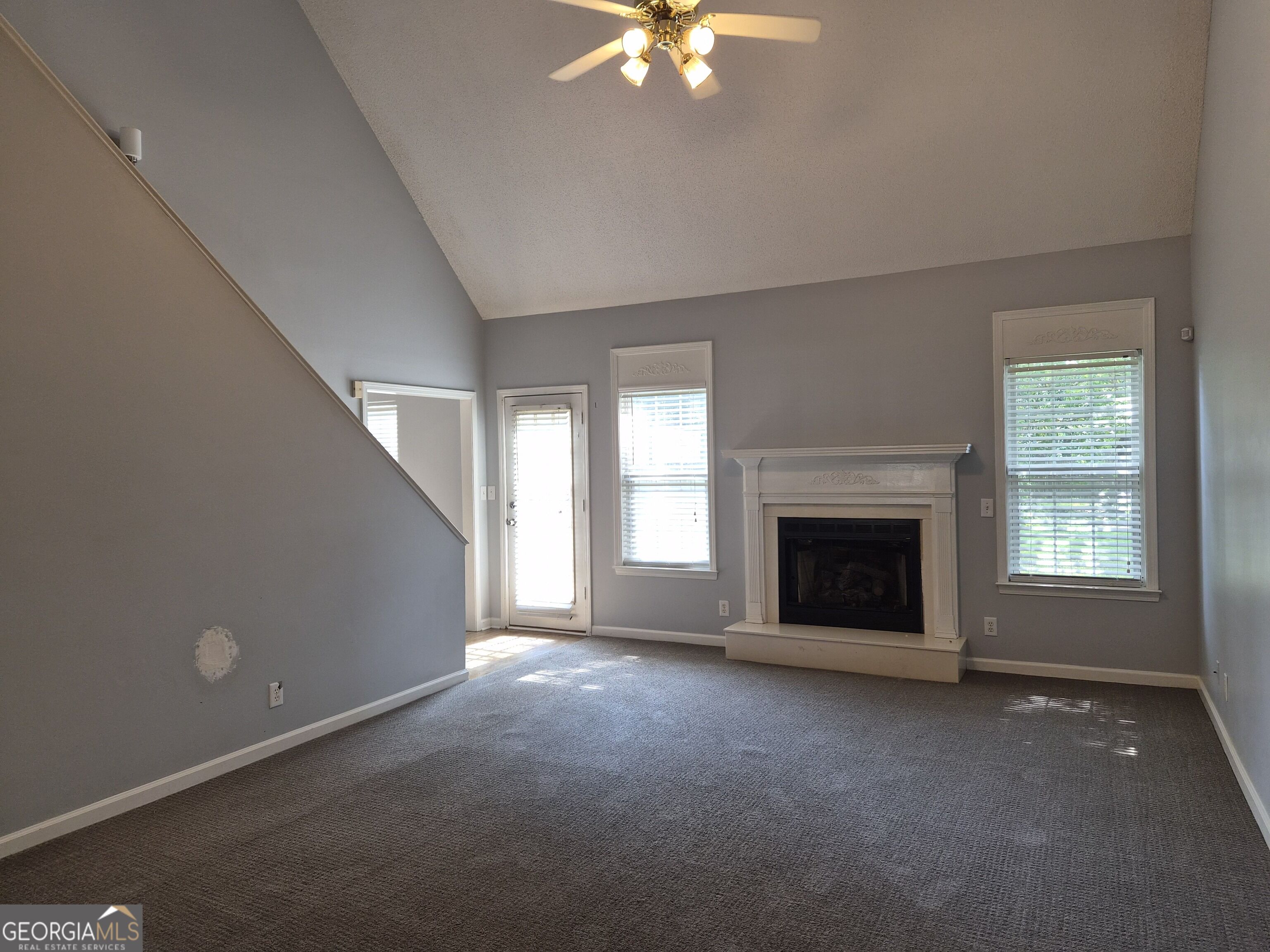 200 Myles Lane Property Photo 5