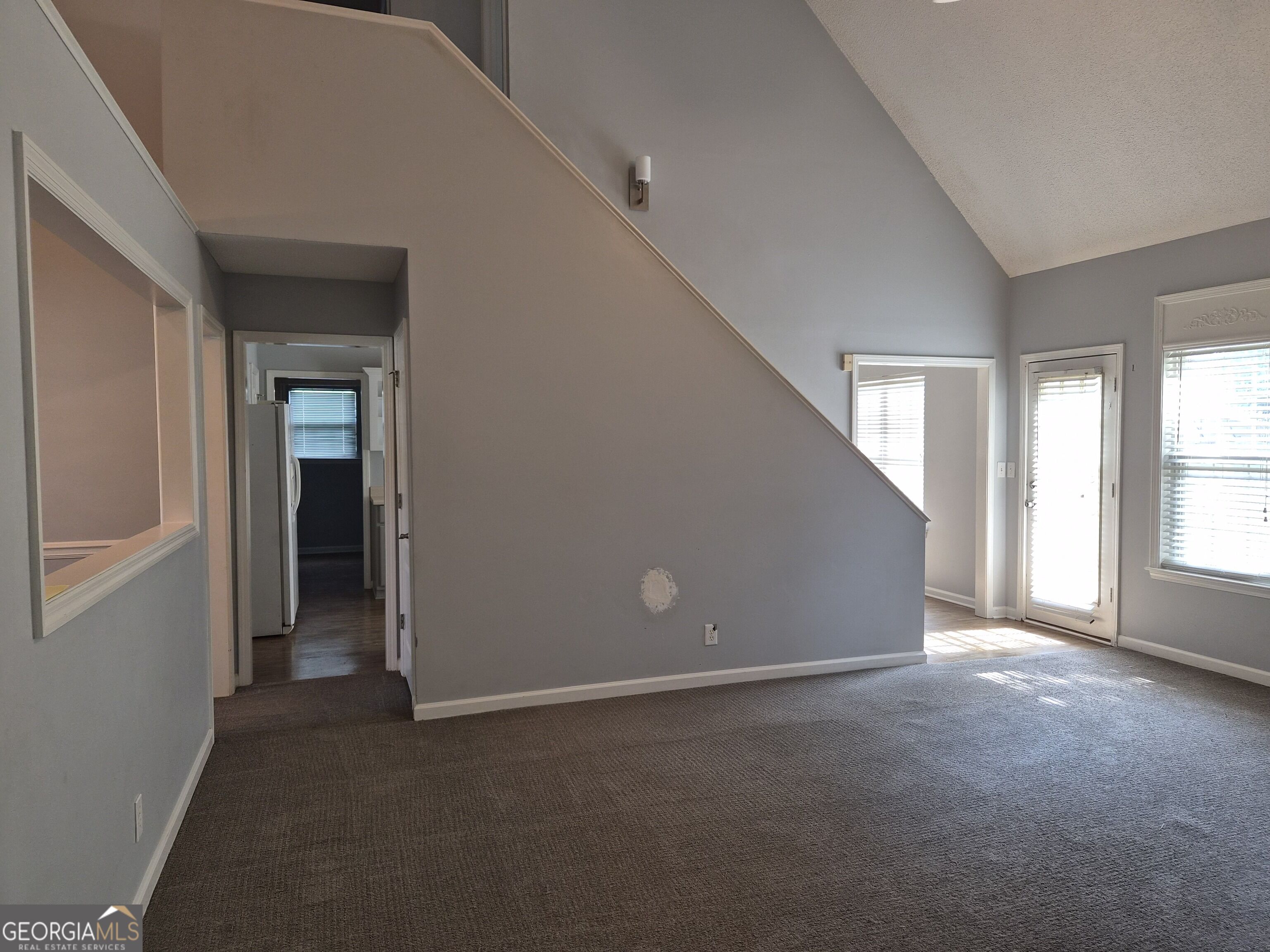 200 Myles Lane Property Photo 6