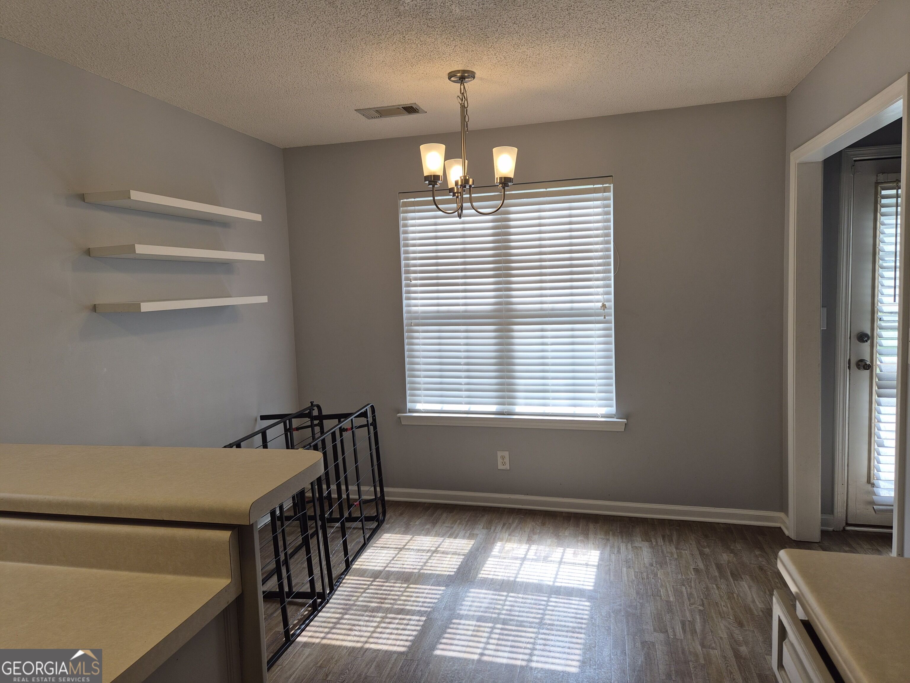 200 Myles Lane Property Photo 9