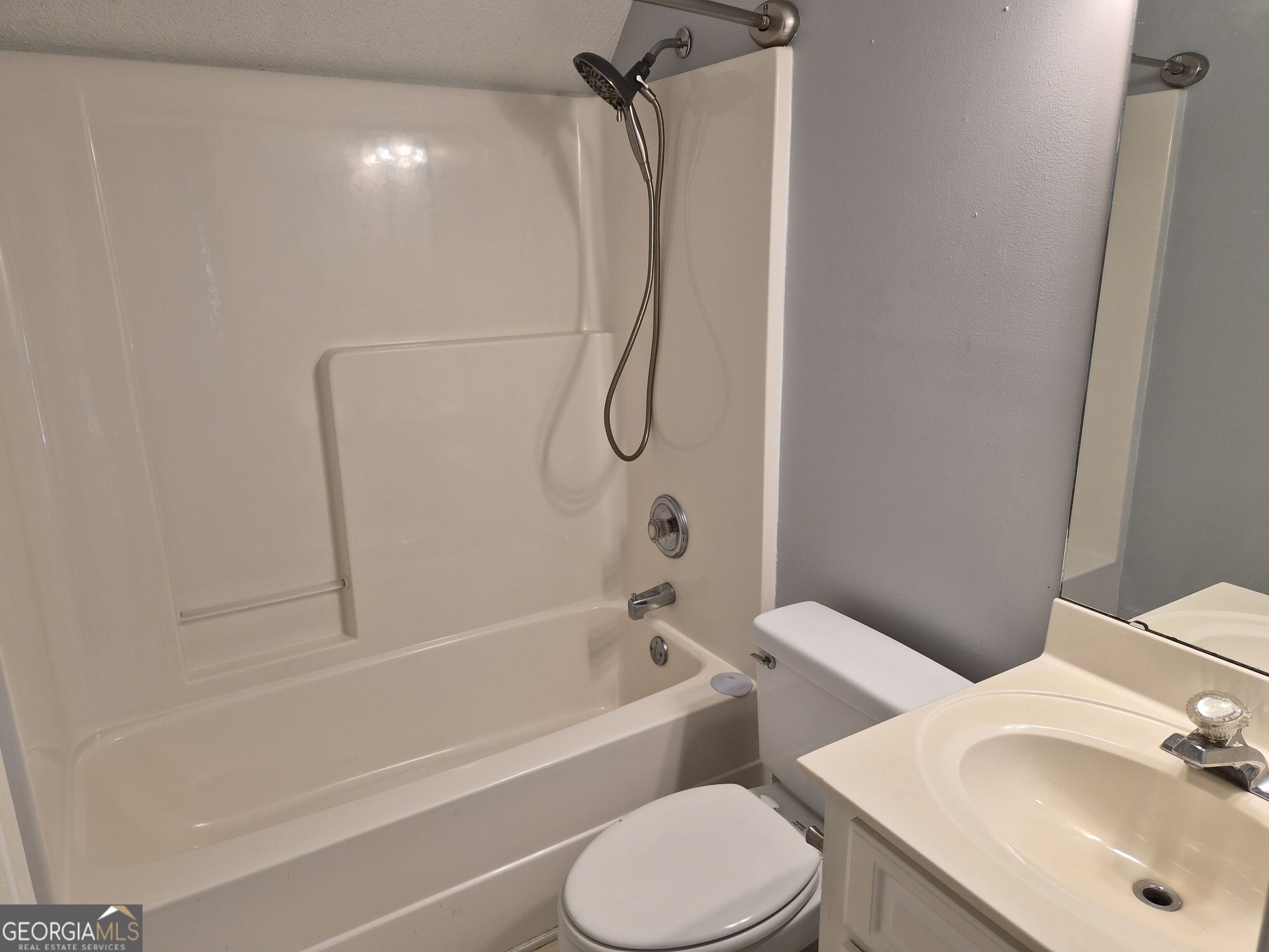 200 Myles Lane Property Photo 11