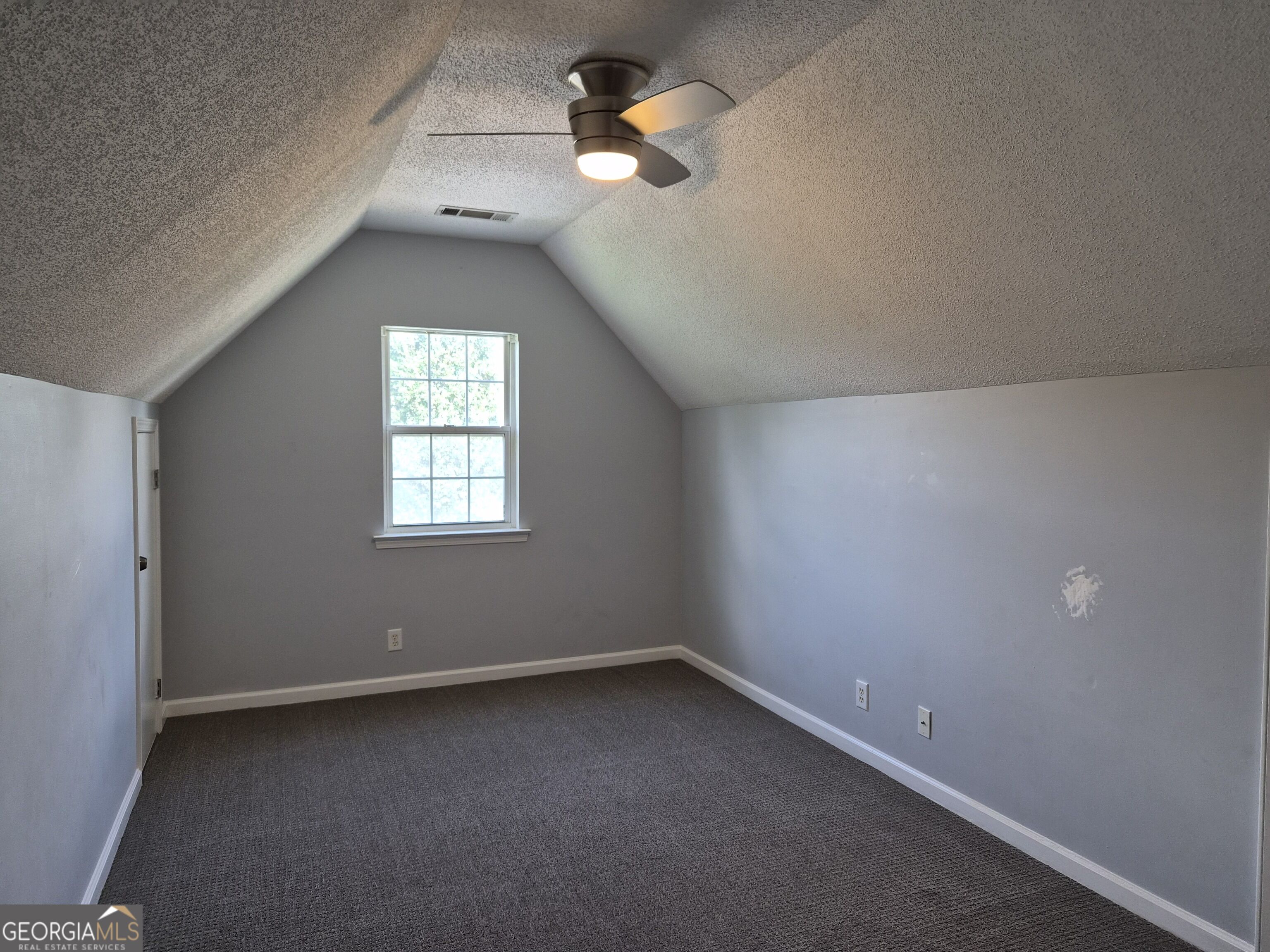 200 Myles Lane Property Photo 12