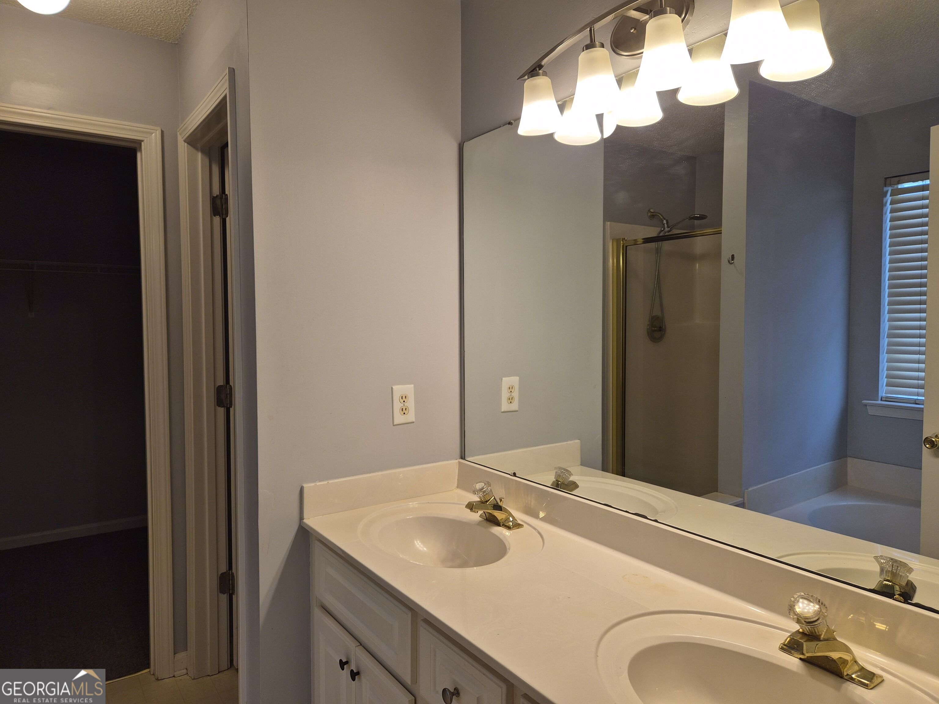 200 Myles Lane Property Photo 16