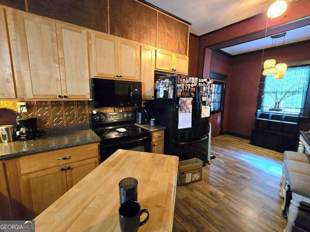 601 W Central Avenue Property Photo 19