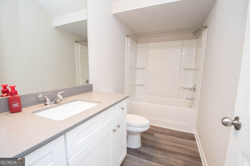 107 Hidden Hills Drive Property Photo 15