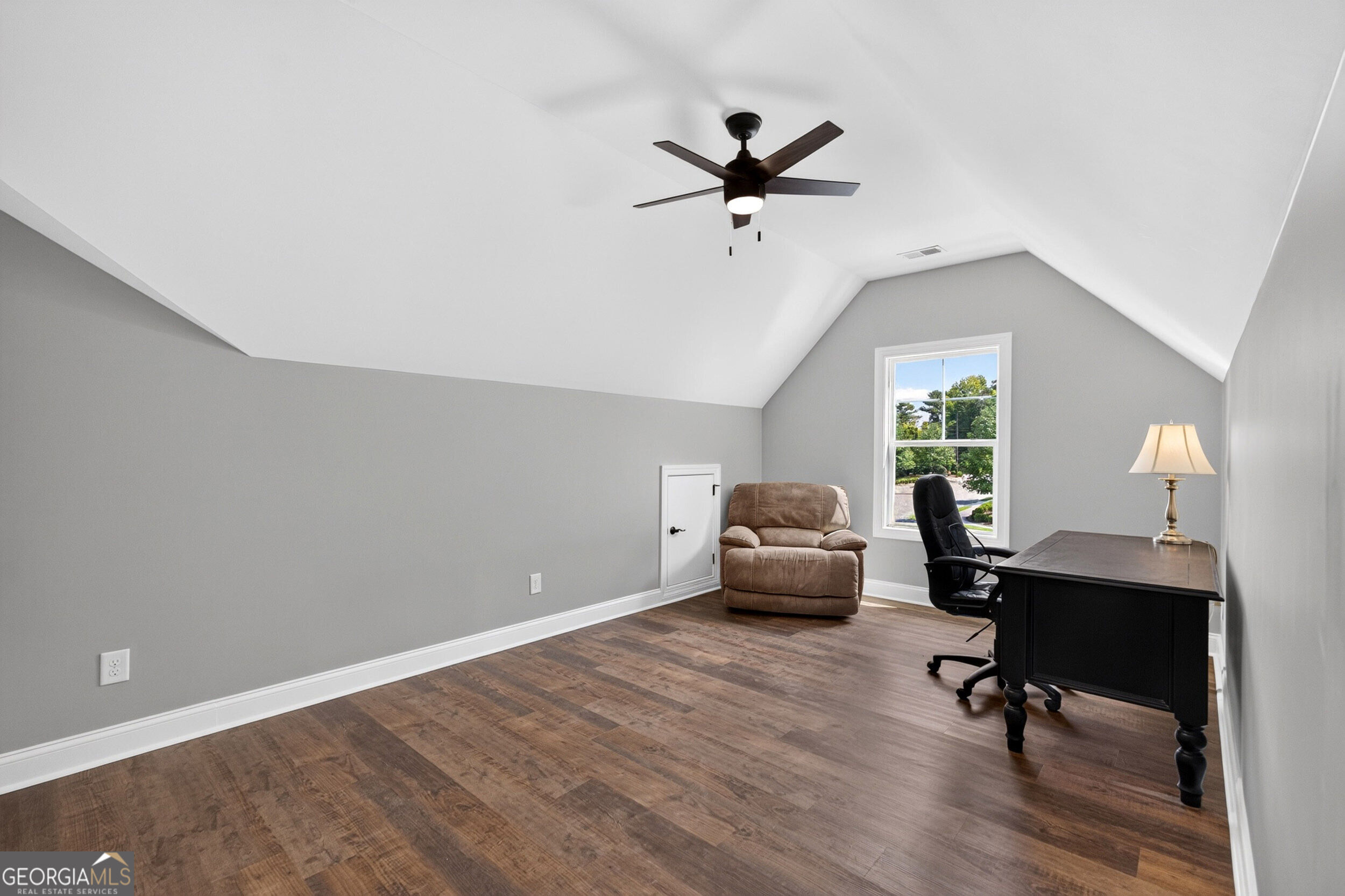1058 Amarose Lane Ne Property Photo 22