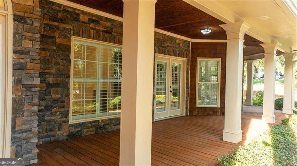 1805 Stephens Court Property Photo 4