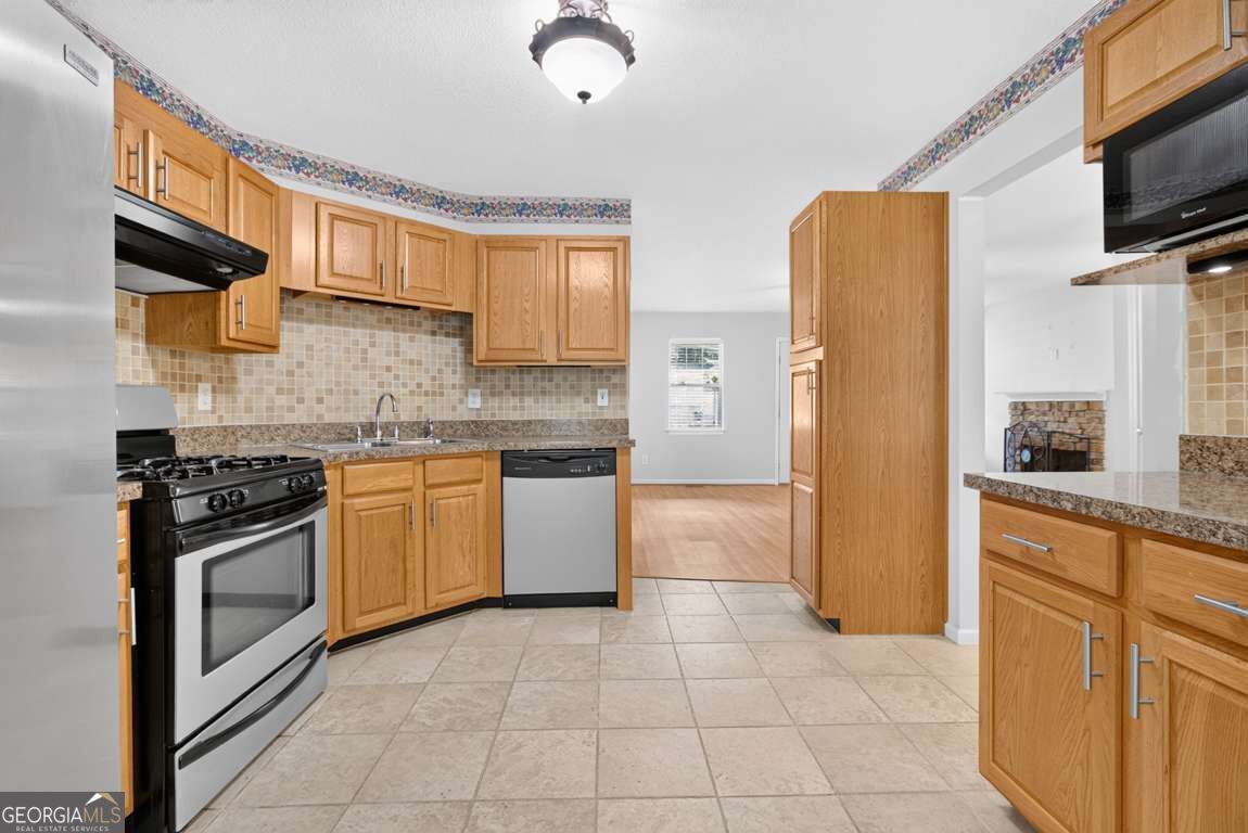 72 Victorian A Circle Property Photo 28