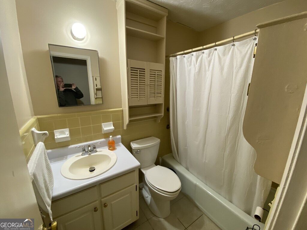 215 Hillside Drive Property Photo 6