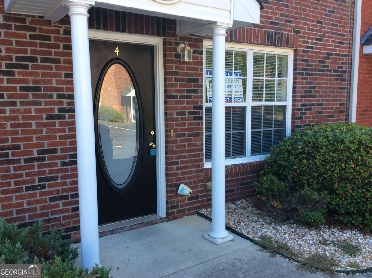 890 S Highway 42 # A2 Property Photo 1